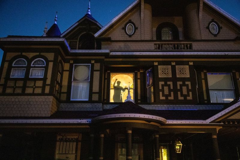 Servants Lived and Worked in the Maze