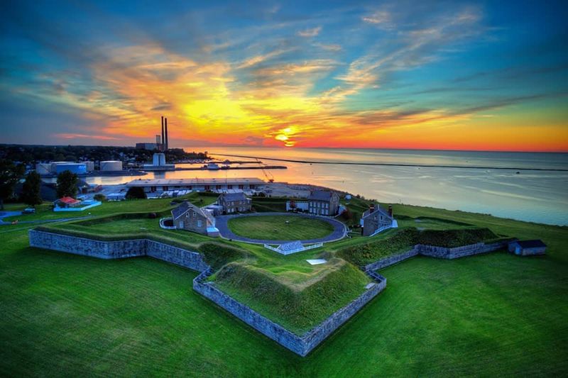 Oswego - Fort Ontario And Lakeside Sunsets