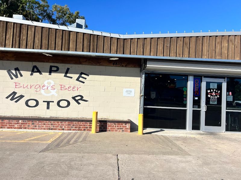 Maple & Motor - Dallas's Burger Heaven