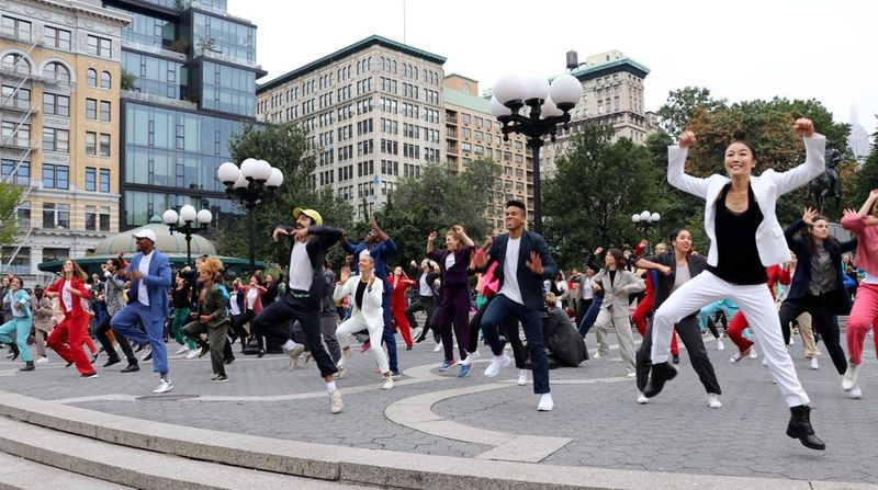 Flash Mob Serenade