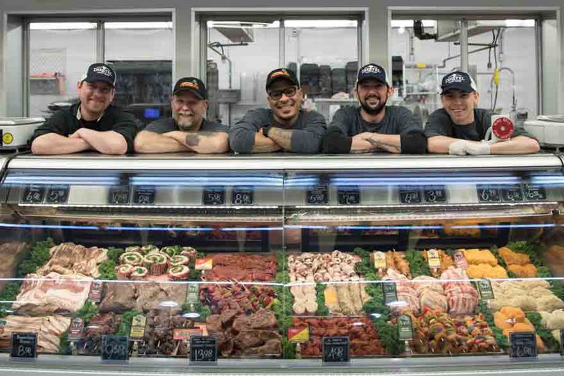 Local Sourcing & Fresh-Chain Transparency
