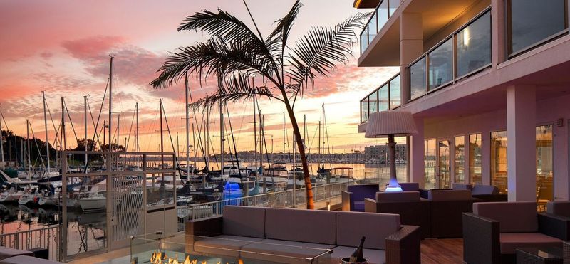 SALT Restaurant & Bar – Marina del Rey