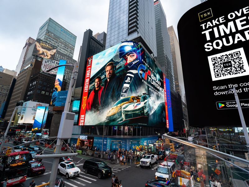 Times Square: From Neon to Digital