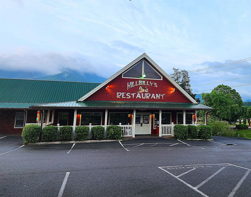 Hillbilly's Smoky Mountain Diner - Newport