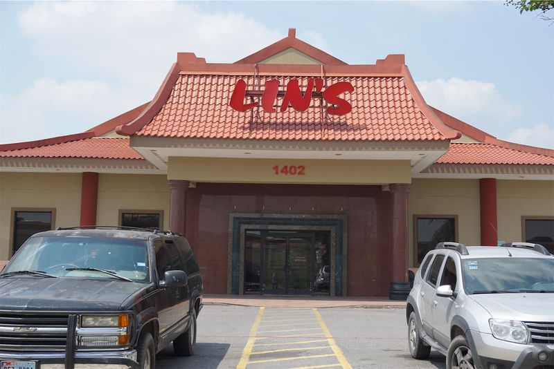 Lin’s Grand Buffet, TX