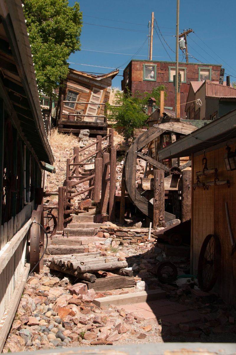 Pioche: The Wild West Survivor