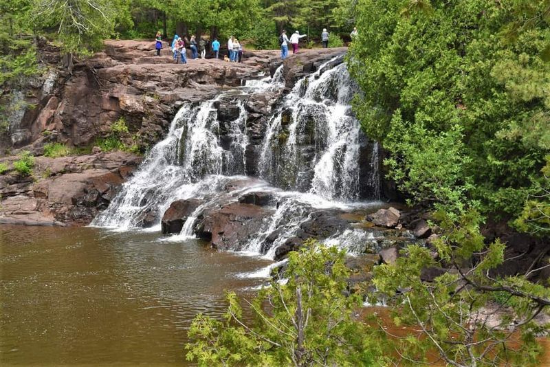 Overcrowded Trails Eroding Natural Paths
