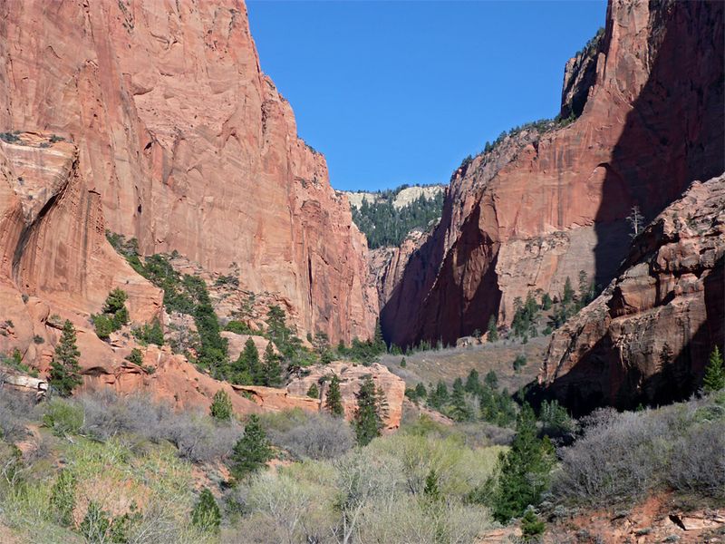 Kolob Canyons Provides Zion's Beauty Without The Chaos