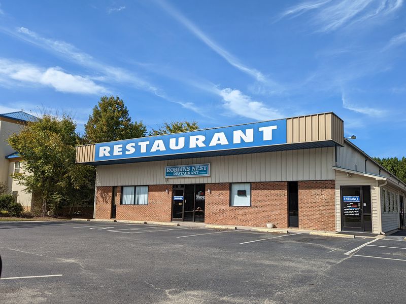 Robbins Nest (Selma)