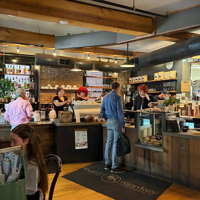 Frothy Monkey – Franklin
