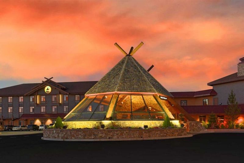 Coeur d'Alene Casino Resort Hotel (Red Tail Grill), Worley