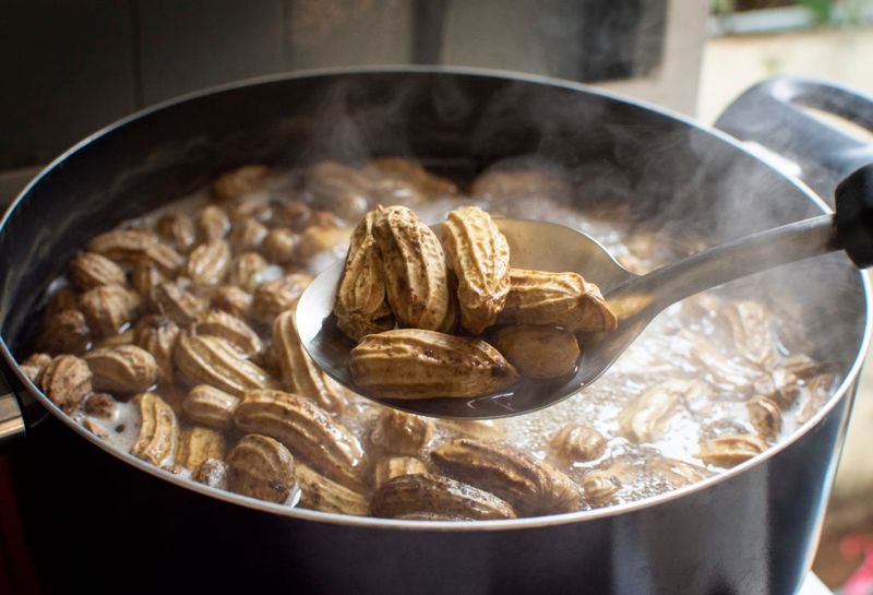 Boiled Peanuts That Confuse First-Timers