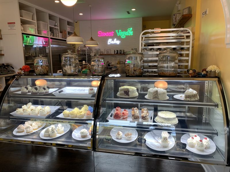 Sweet Vegan Bakes (Chicago)
