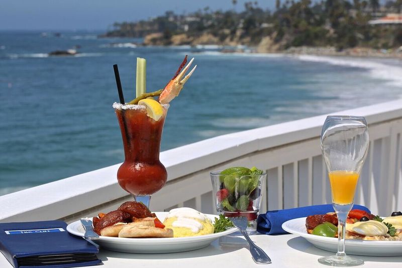The Cliff Restaurant – Laguna Beach, CA
