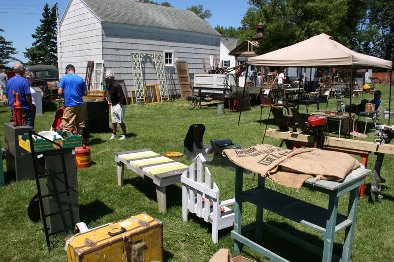 The Barn Sale featuring Chique Junque - Omro