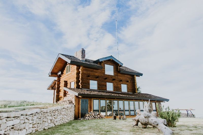 The Locals Who Stay Despite the Change