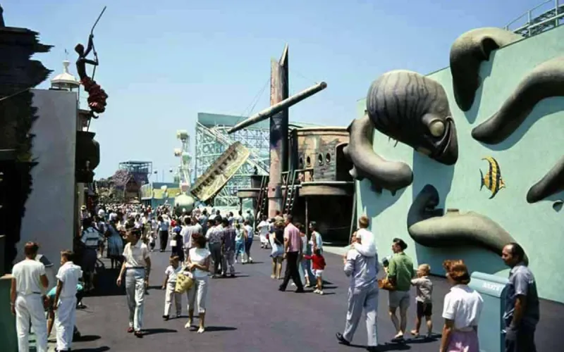 Final Days: Closure And Fire-Scarred Remains