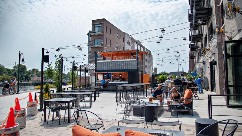 Alter Brewing + Kitchen: Riverside Craft Beer Haven