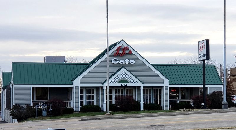 JJ's Cafe