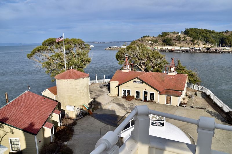 Spectacular Panoramic Bay Views