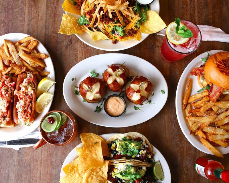 The Walrus (Columbus - Downtown)