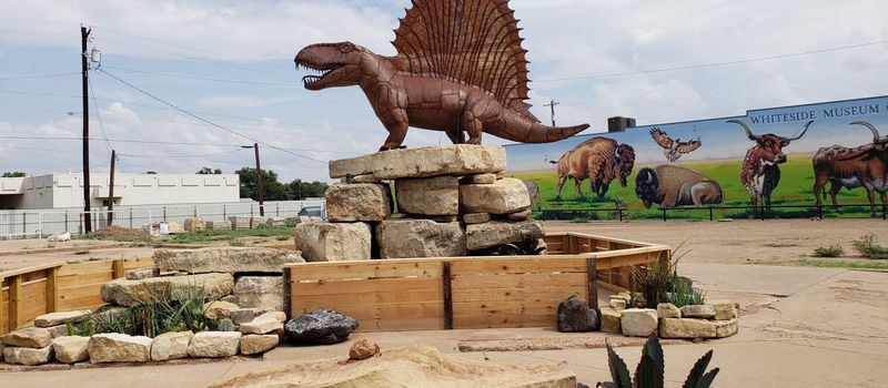 Seymour – Where Prehistoric Giants Roamed