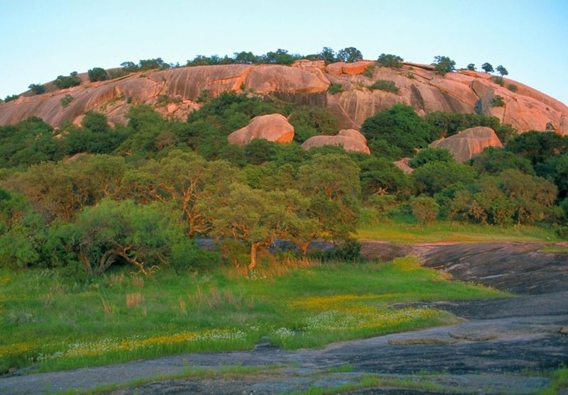 Day 2: The Texas Wine Trail & Enchanted Rock
