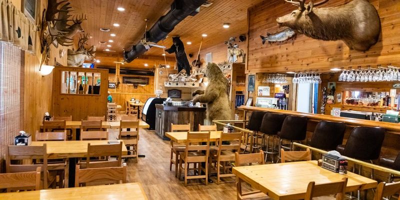 The Bear's Den Steakhouse