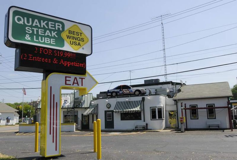 Quaker Steak & Lube