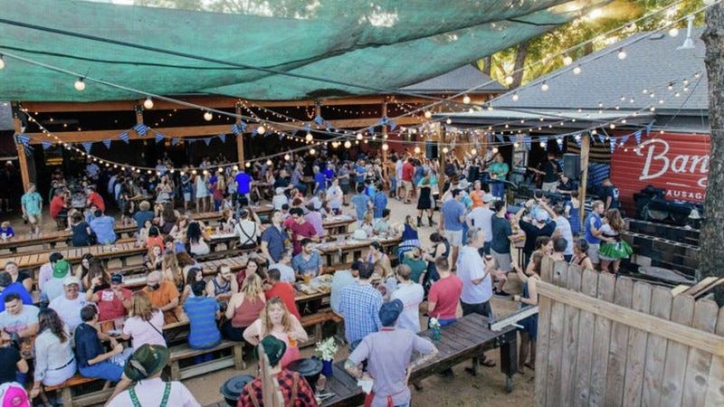 Sprawling Beer Garden & Communal Seating