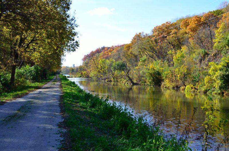 Nearby Trails and Canal Connections