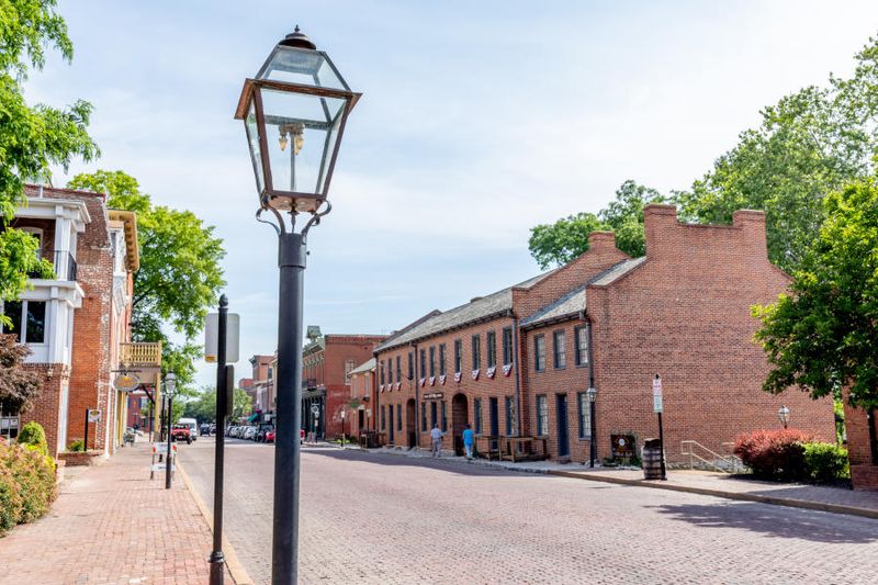 Where to Stay for Maximum Cozy