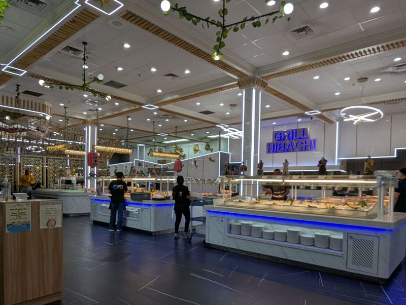 UMI Sushi & Seafood Buffet - Houston