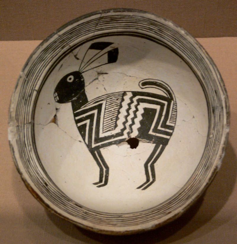 Valuable Artifacts Tempt Tourists Into Illegal Digging