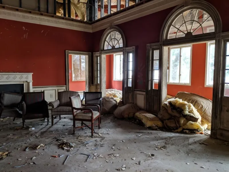 The Sudden Closure Announcement