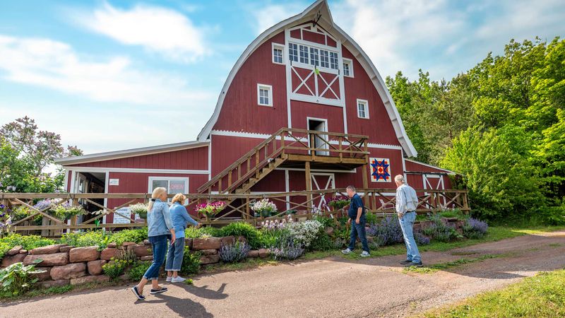 Bayfield, Northern Lakeside Town Gets Social Buzz