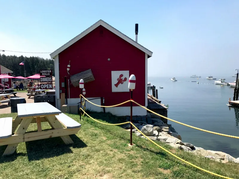 McLoons Lobster Shack (Spruce Head)