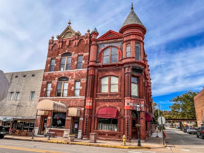 Van Buren's Victorian Time Warp