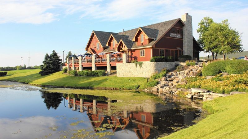 The Country House – Clarendon Hills