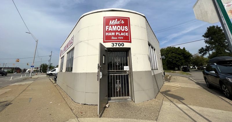 Mike's Famous Ham Place (Detroit)