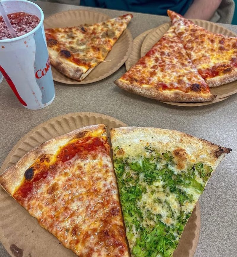 Interactive Pizza-Making Experience