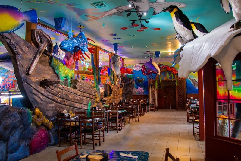 Kitschy Nautical Decor Embraces the Beach Vibe