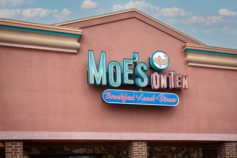 Moe’s On Ten – Novi, MI