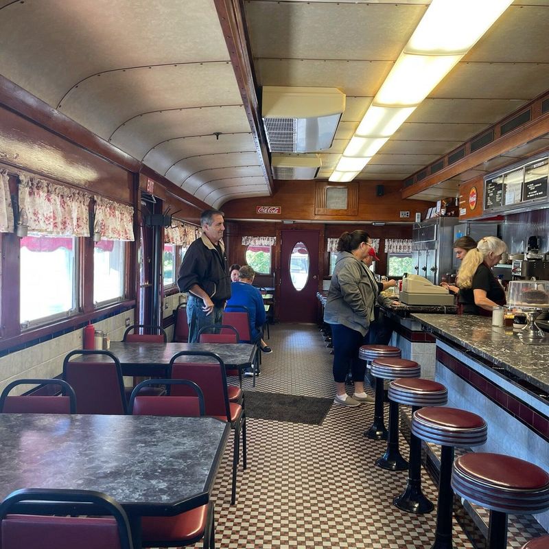 Frazer Diner, Frazer