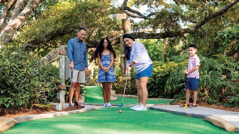 No Cursing on Mini Golf Courses in Long Beach