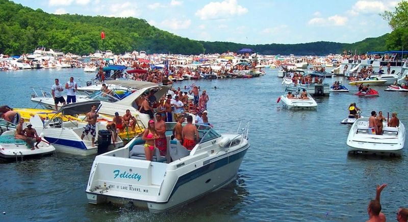Lake of the Ozarks Gets Overwhelmed by Summer Crowds