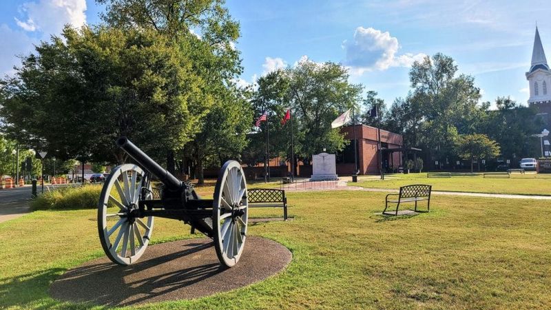 History Comes Alive Beyond Museum Walls
