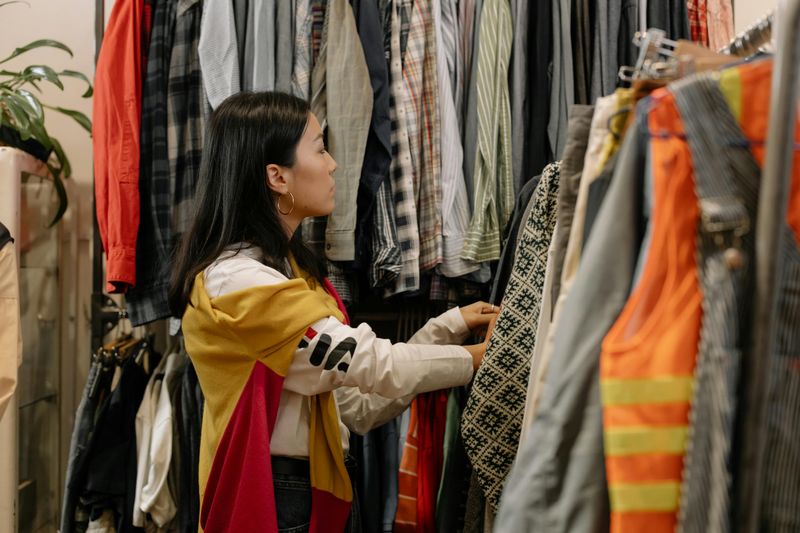 Cat's Meow Thrift Store – Carlsbad