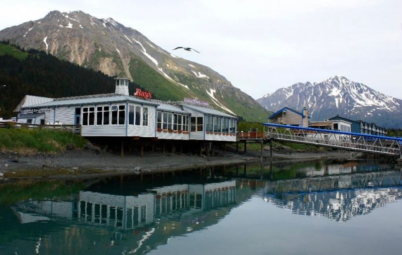 Ray’s Waterfront – Seward