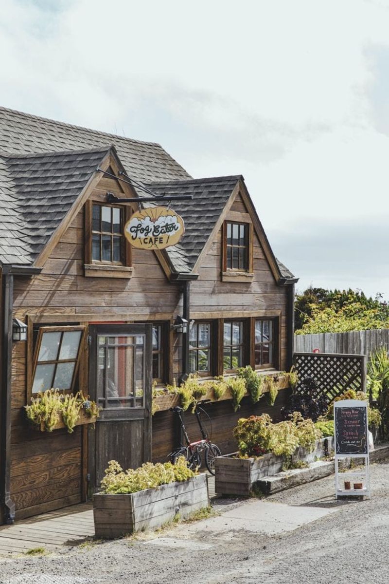 Fog Eater Cafe (Mendocino)